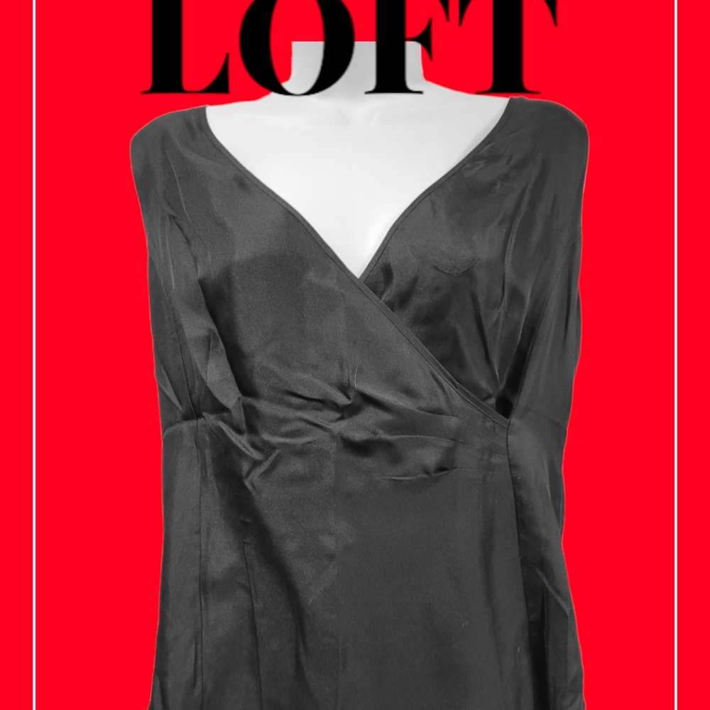 Ann Taylor, sleeveless black top.